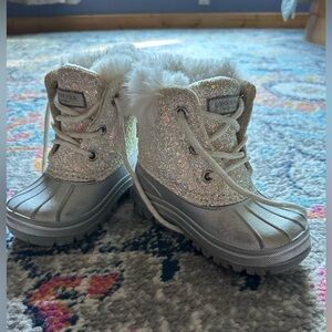 London Fog Silver Rain & Snow Boots Waterproof Design